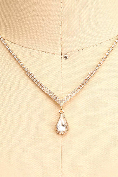 Nadia Gold Sparkling Necklace | Boutique 1861 close-up