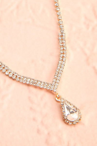 Nadia Gold Sparkling Necklace | Boutique 1861 flat close-up