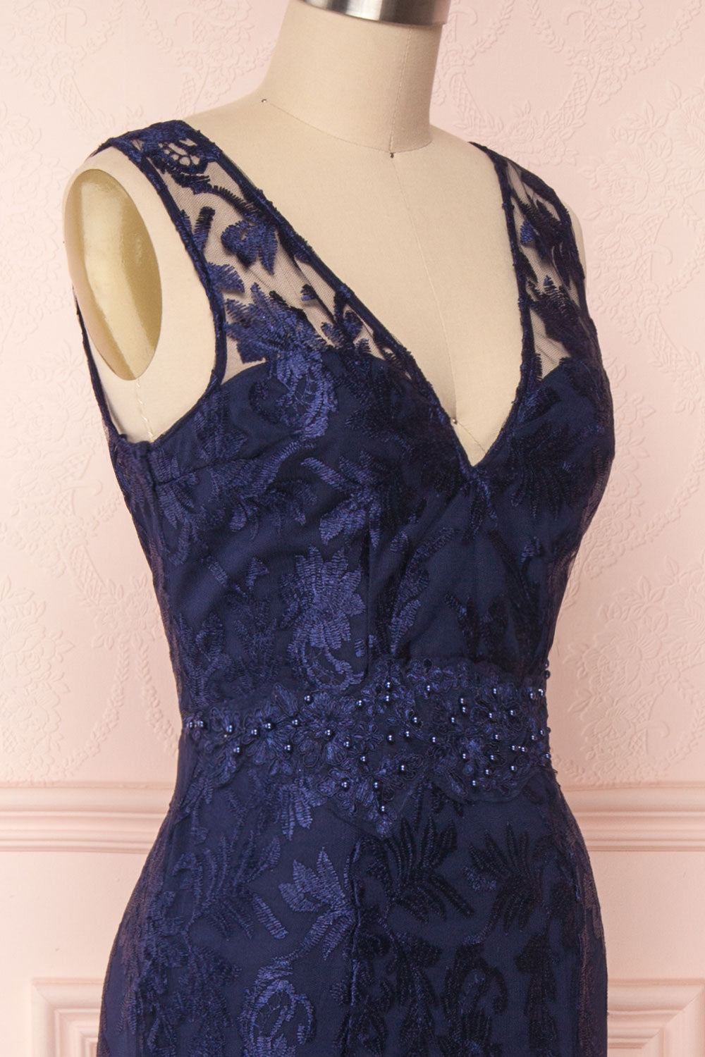 Naoyo Navy | Blue Lace Gown