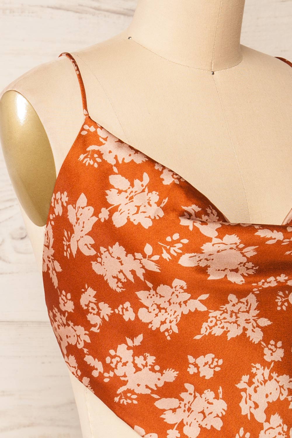 Natey Rust Floral Lace-Up Back Crop Top | La petite garçonne side close-up