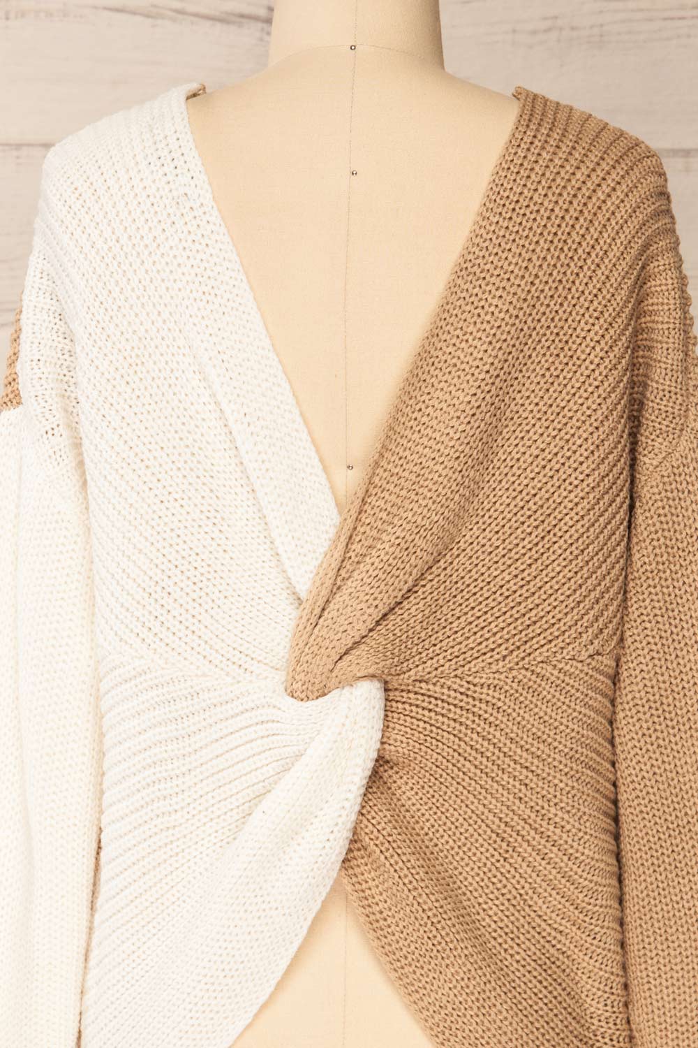 Natras Beige Knit Sweater w/ Twisted Back | La petite garçonne back close-up