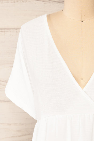 Nefertari Short White V-Neck Dress | La petite garçonne front close-up