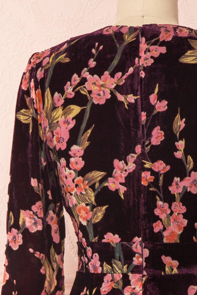 Nicoline Burgundy Dress | Robe Bourgogne | Boutique 1861 back close-up