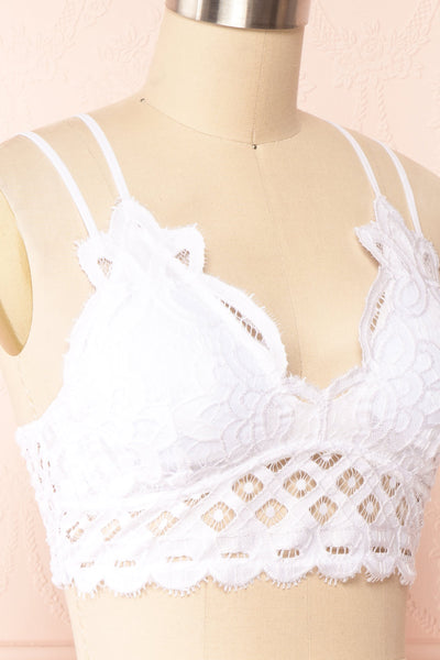 Niken White Lace Bralette | Boutique 1861 side close up