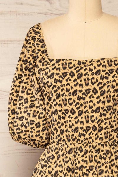 Noemimi Short Leopard Print Dress w/ Ruched Back | La petite garçonne front close-up