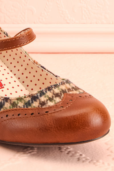 Noortje Tan Art Deco Heels | Chaussures | Boutique 1861 front close-up