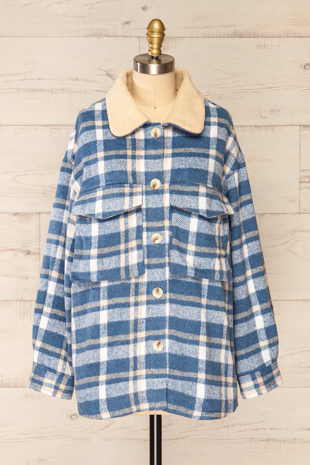 Norah Blue Plaid Shacket w/ Front Pockets | La petite garçonne front view