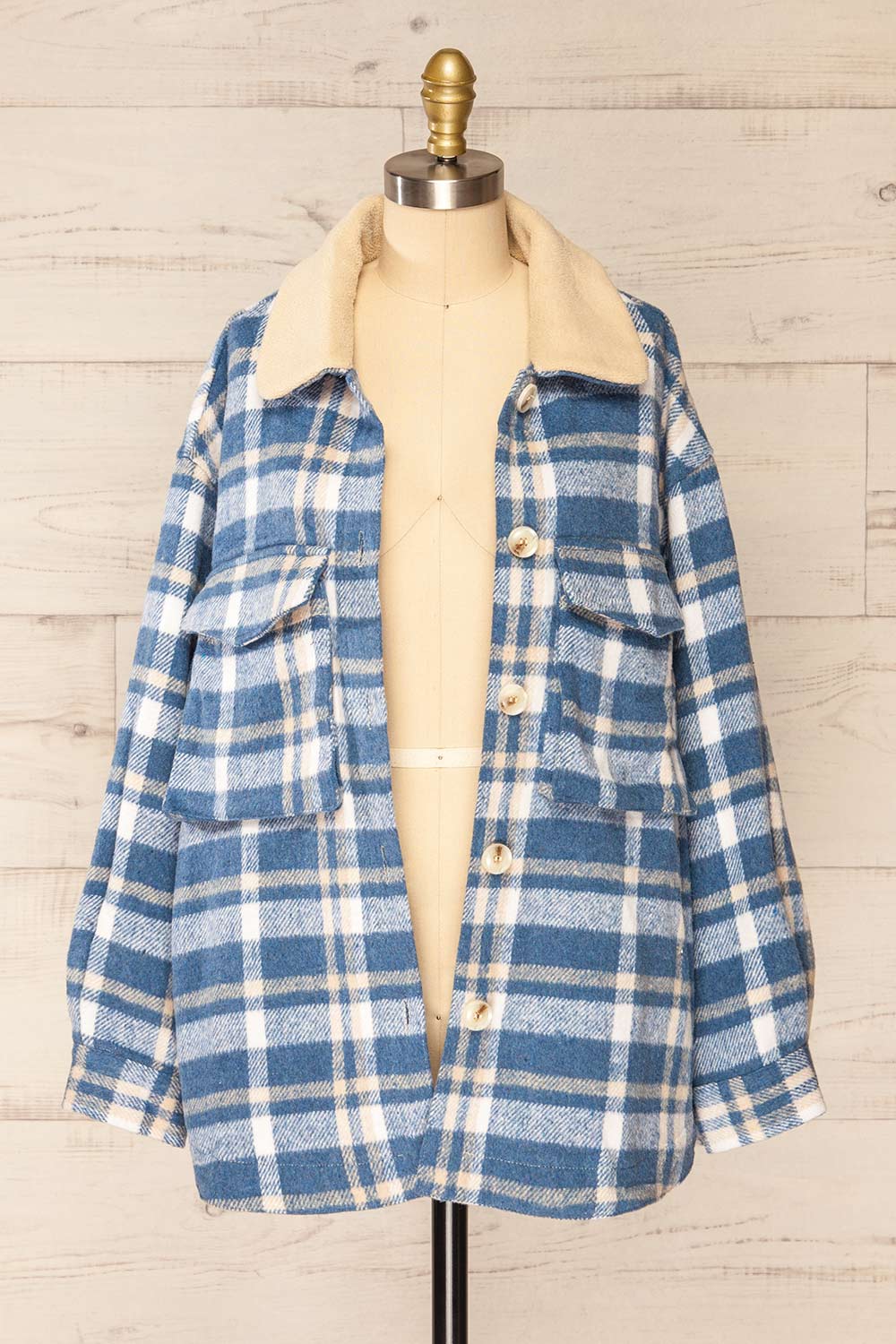 Norah Blue Plaid Shacket w/ Front Pockets | La petite garçonne open view