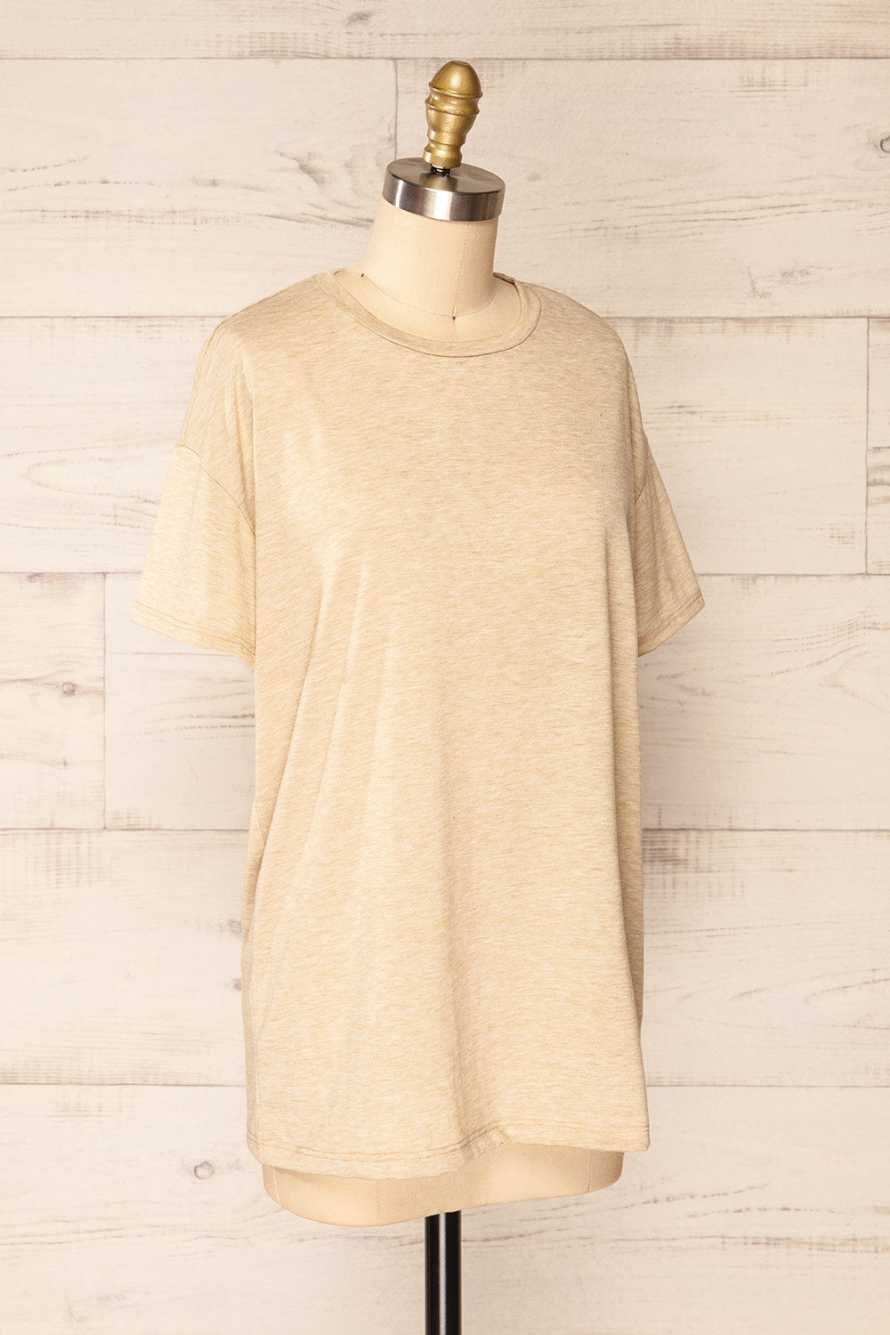 Nouem Beige Oversized T-Shirt | La petite garçonne side view