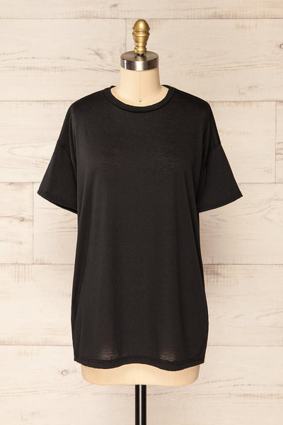 Nouem Black Oversized T-Shirt | La petite garçonne front view