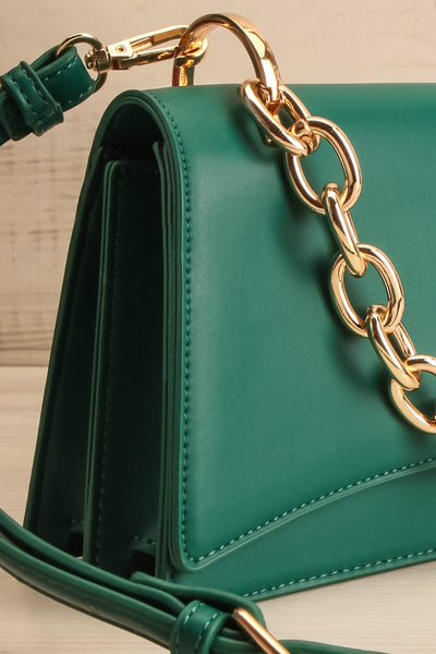 Novina Green Faux-Leather Crossbody Handbag | La petite garçonne side close-up
