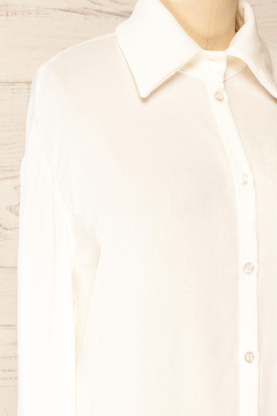 Nubia Ivory Lightweight Button-Up Shirt | La petite garçonne side close-up