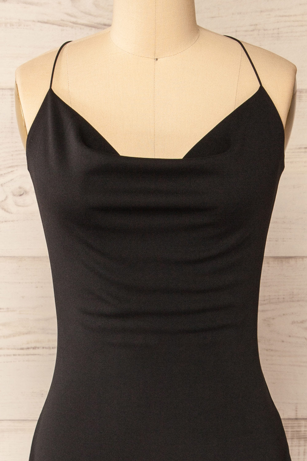 Ocala Black Fitted Open-Back Maxi Dress | La petite garçonne  side close-up 