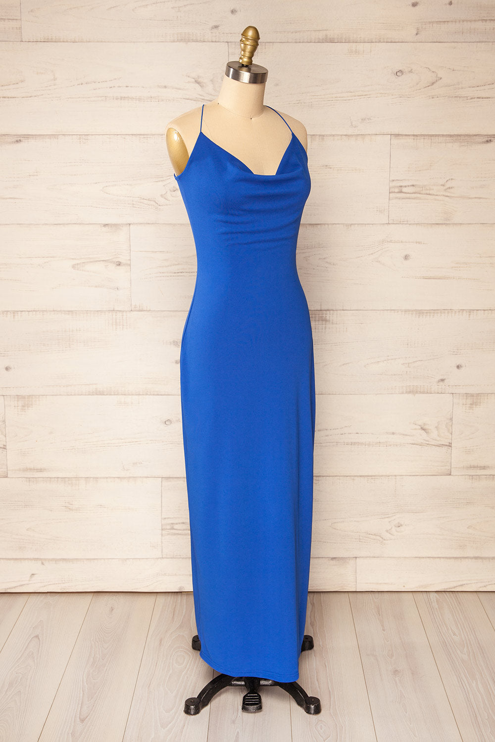 Ocala Blue Fitted Open-Back Maxi Dress | La petite garçonne side view