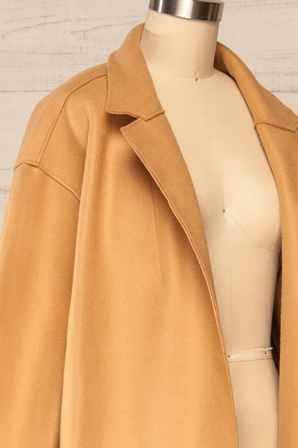 Oia Camel Open Front Trench Coat | La petite garçonne