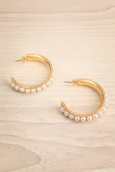 Ombre Verte Golden Hoop Earrings w/ Pearls | La petite garçonne