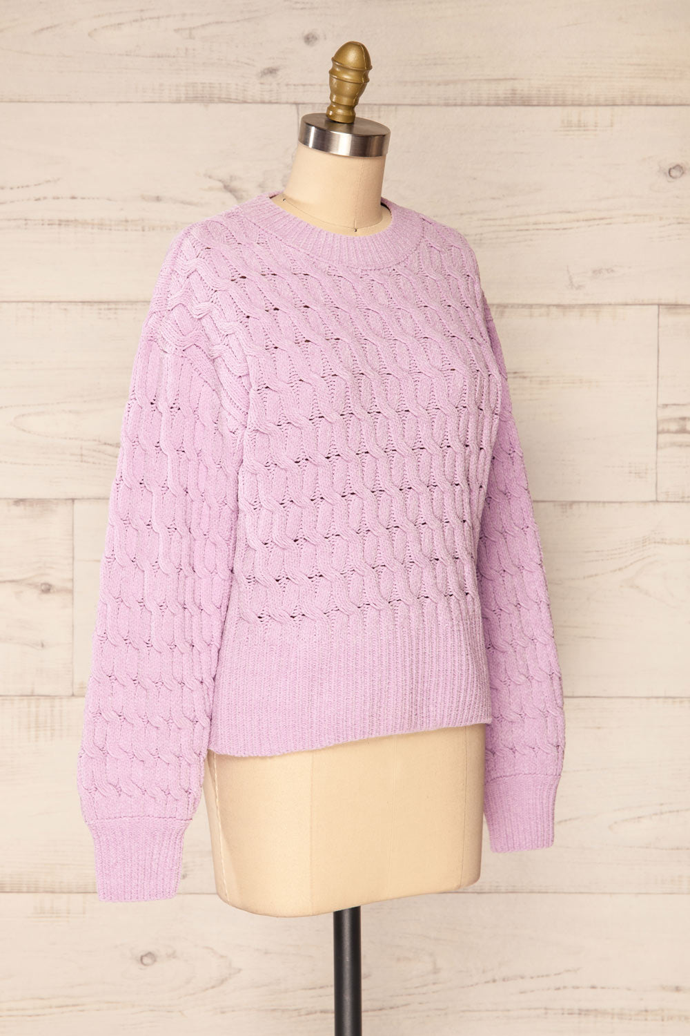 Orenb Lavender Weave Knit Sweater | La petite garçonne side close up