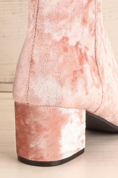 Oristano Blush Crushed Velvet Heeled Ankle Boots | La Petite Garçonne 9