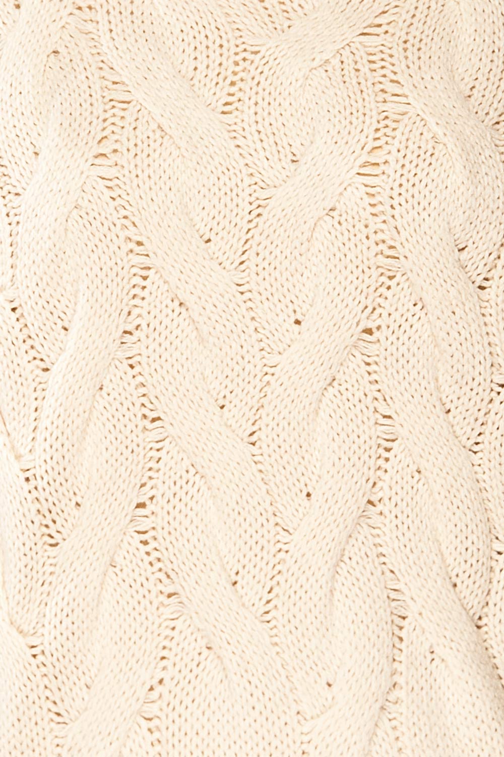 Paide Beige Cable Knit Sweater | La petite garçonne fabric 