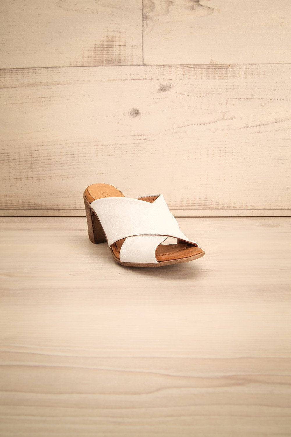 Palestou White Leather Heeled Sandals | La Petite Garçonne Chpt. 2