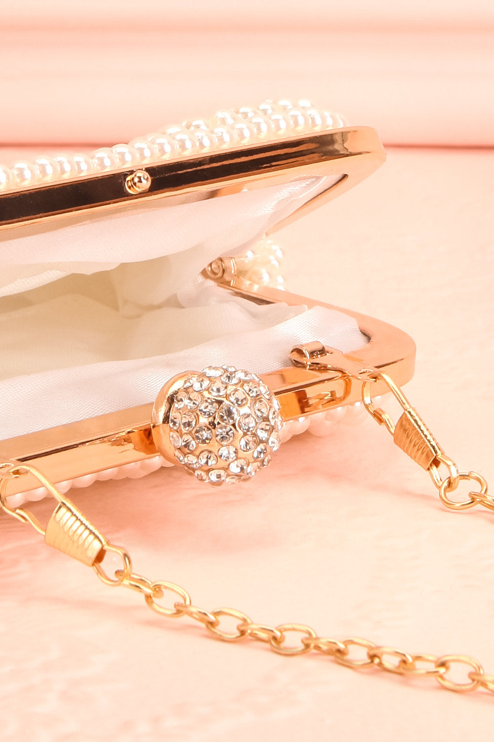 Antiope Pearl Crossbody Clutch inside close-up | Boudoir 1861