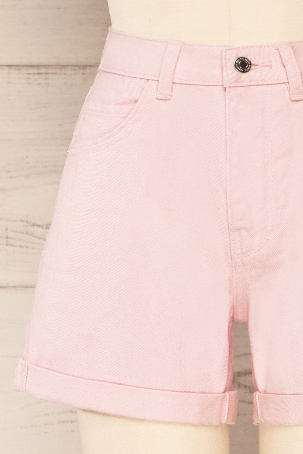 Park Pink High-Waisted Denim Shorts | La petite garçonne front close-up