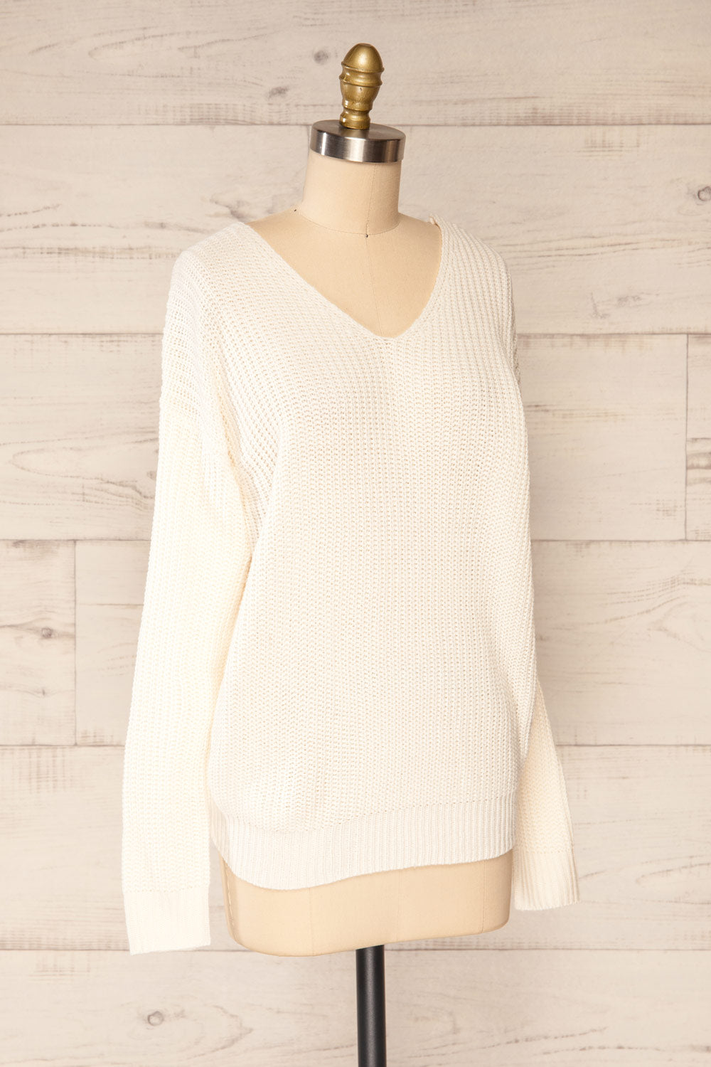 Patras Cream V-Neck Knitted Sweater | La petite garçonne side view
