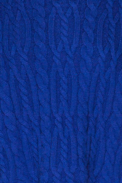Pertosa Royal Blue Batwing Sleeves Sweater | La Petite Garçonne fabric detail