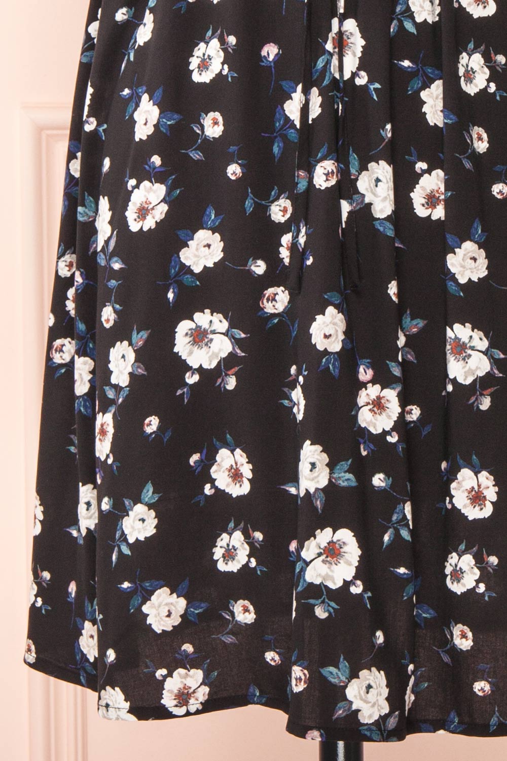 Piana Black Short Floral Dress | Boutique 1861 details