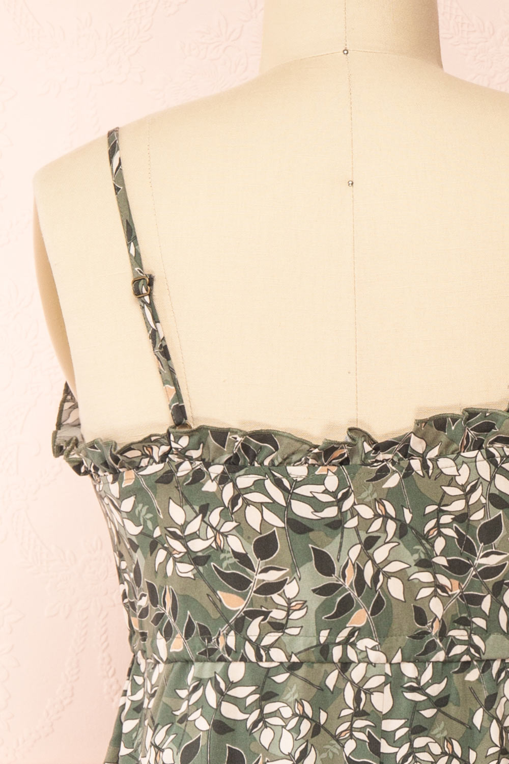 Piana Green Short Dress w/ Leaves Motif | Boutique 1861 back close-up