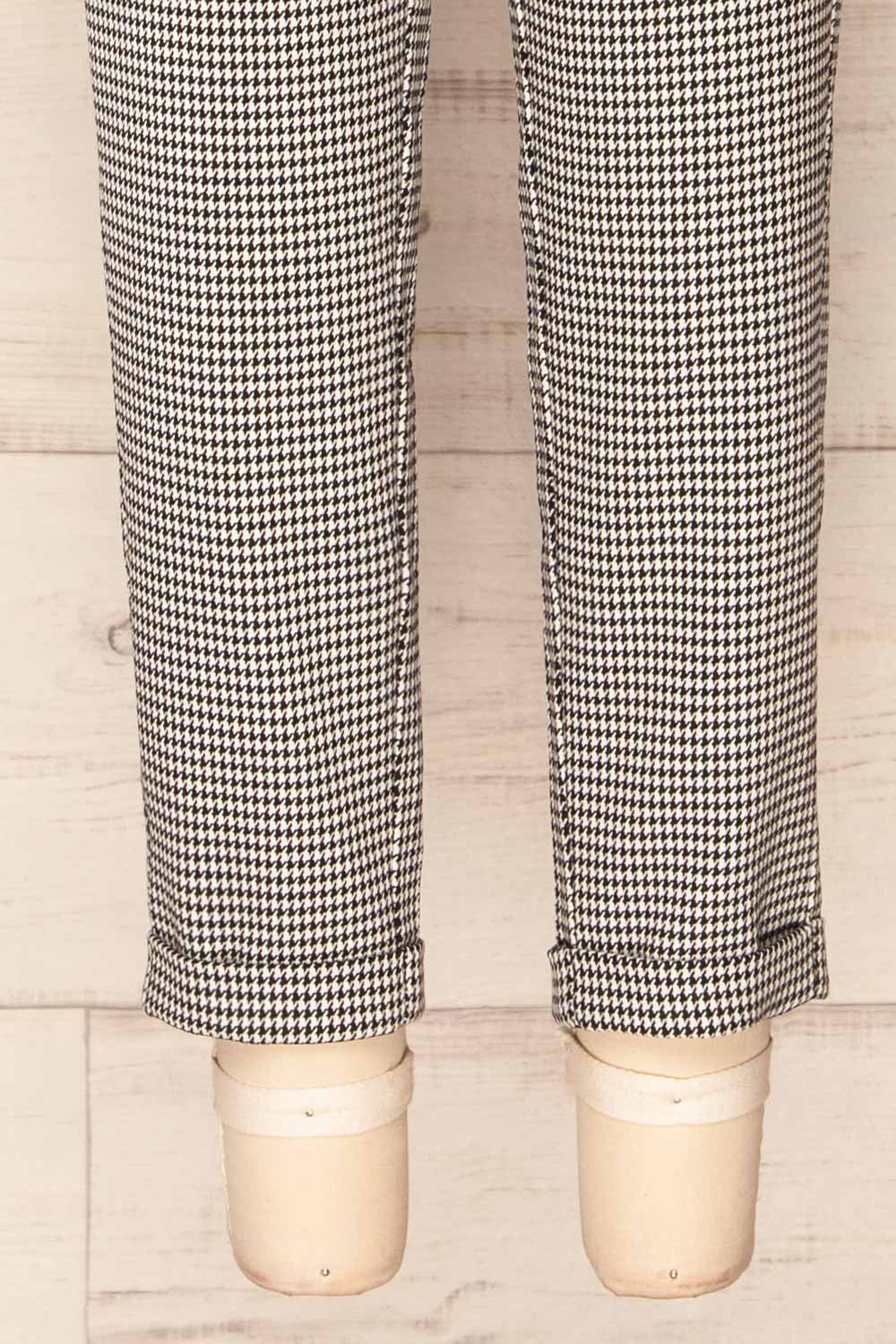 Buy STOP Womens 4 Pocket Houndstooth Print Pants  Shoppers Stop