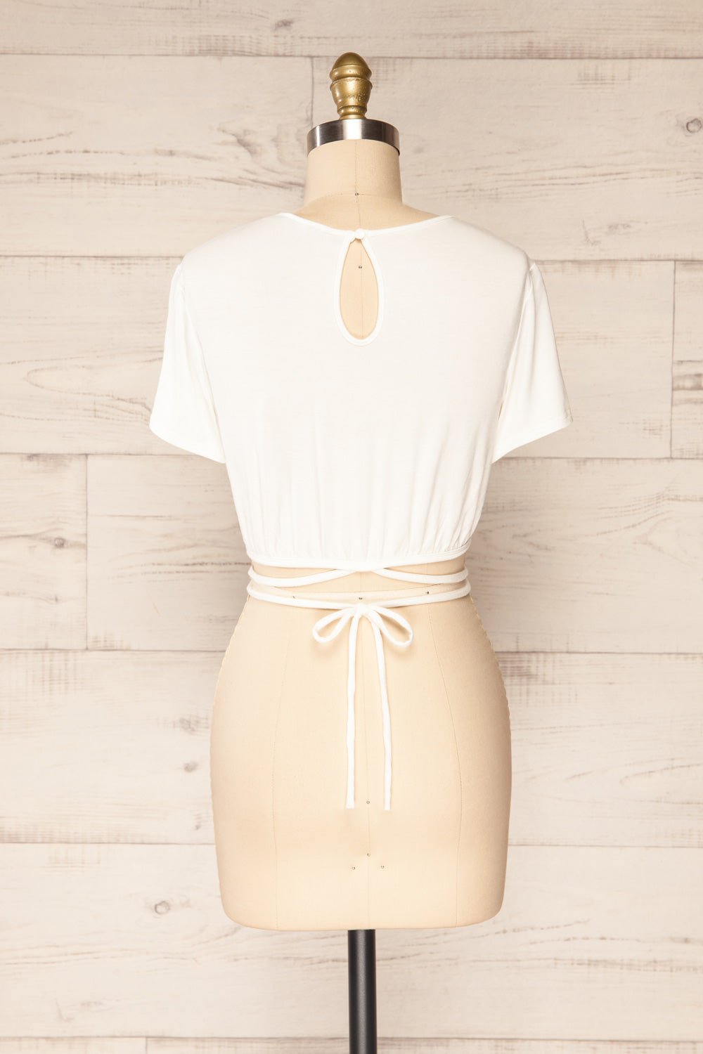 Pisz White Short Sleeve Drawstring Crop Top | La petite garçonne back view