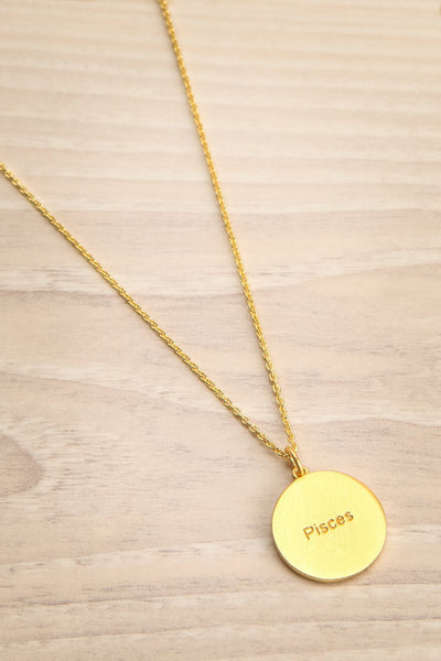 Poissons Doré Gold Pendant Necklace | La Petite Garçonne Chpt. 2 3