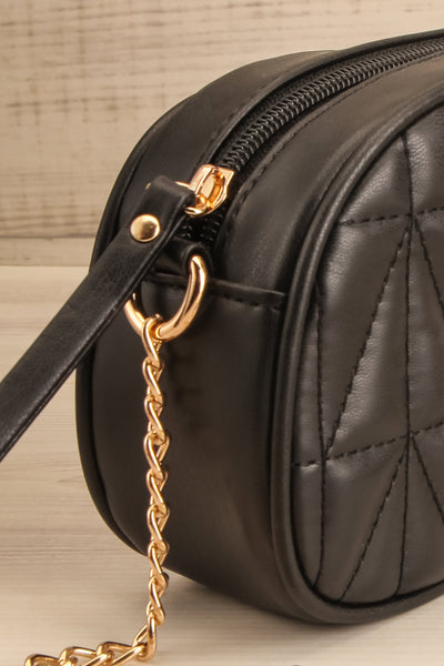 Pommier Black Crossbody Bag w/ Chains | La petite garçonne side close-up