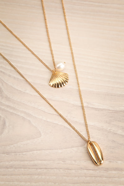 Praeesse Golden Sea Shell Pendant Necklace | La Petite Garçonne 4