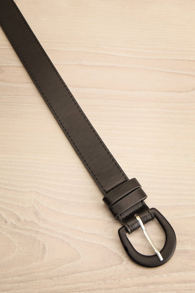 Premier Cercle Black Faux-Leather Belt | La petite garçonne flat view