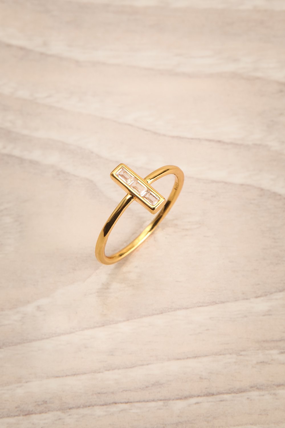Primum Minimalist Golden & Crystal Ring | La Petite Garçonne 1