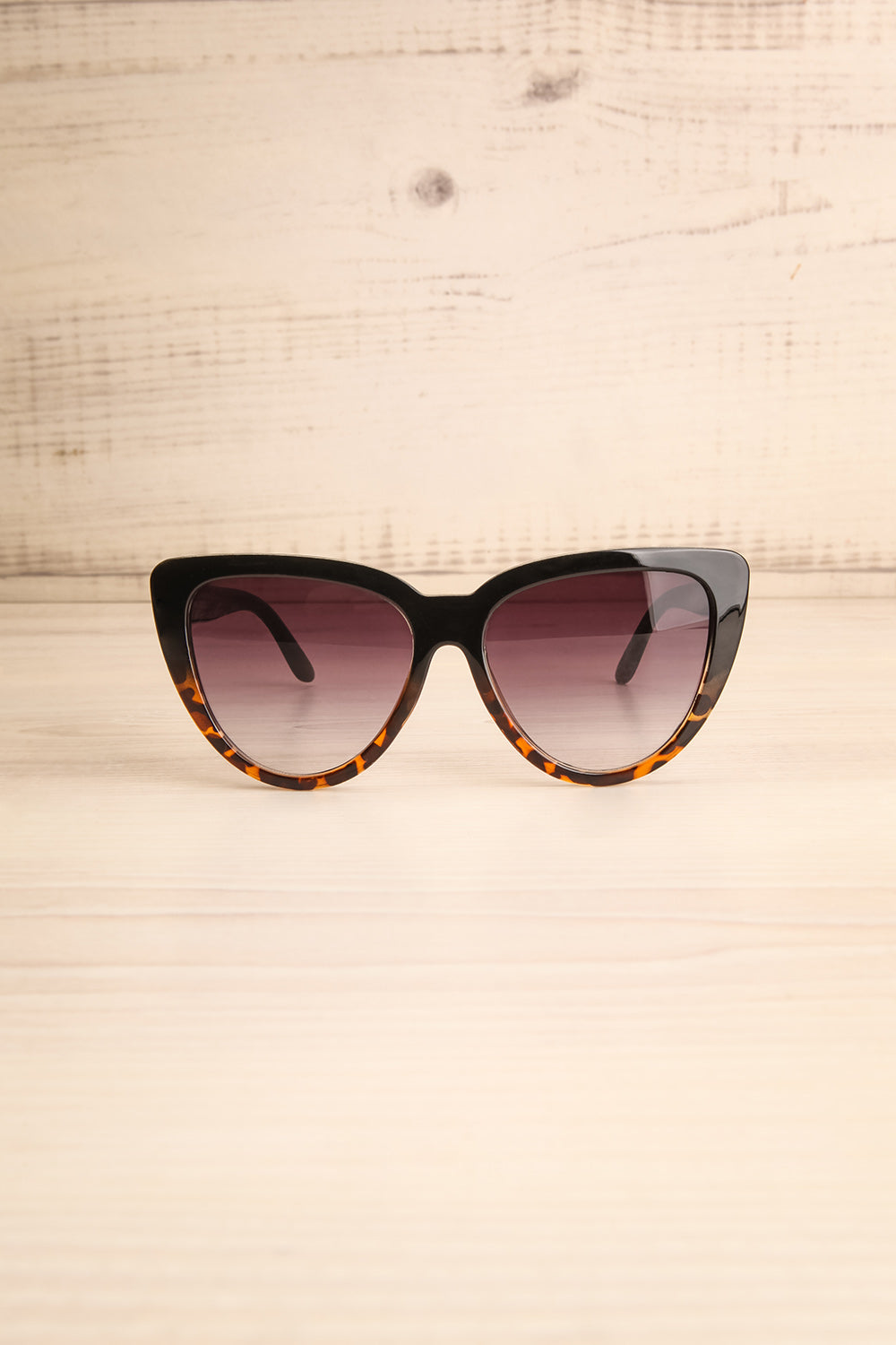Procul Noir Large Black Cat-Eye Sunglasses | La Petite Garçonne