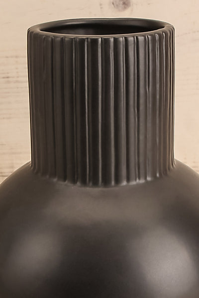 Prosum Matte Black Textured Ceramic Vase | Maison garçonne top