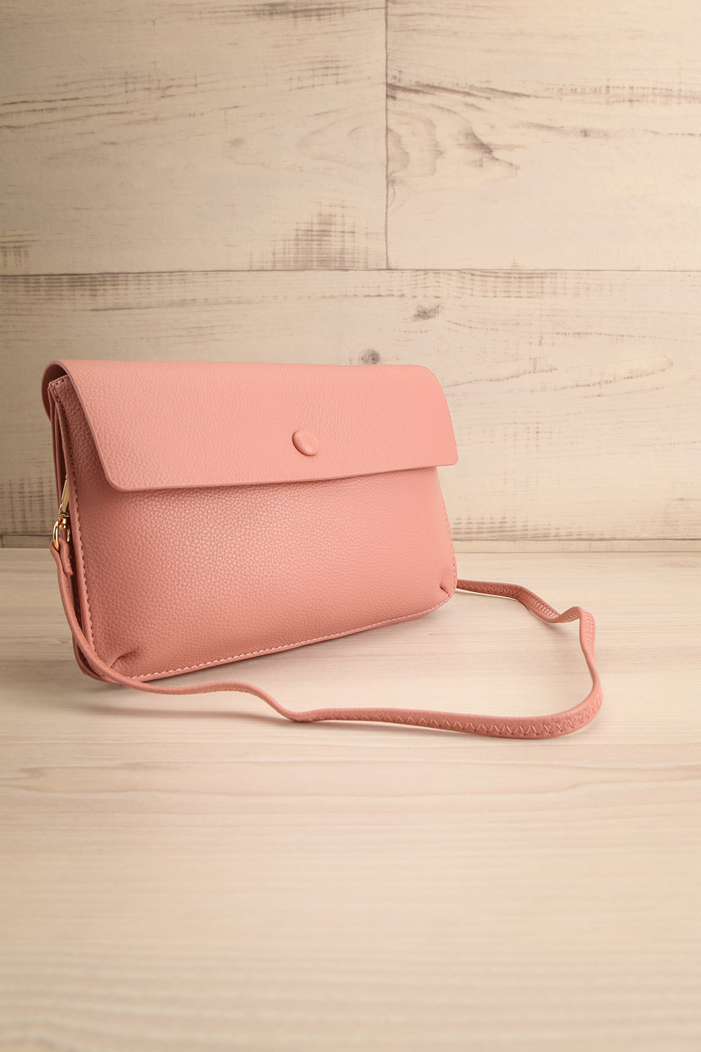 Puppis Blush Textured Faux-Leather Handbag | La petite garçonne side view