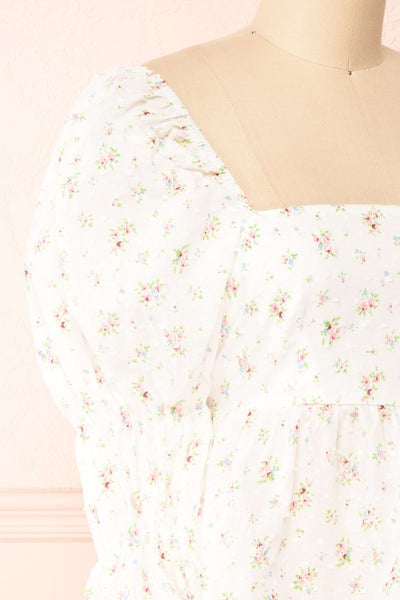 Qatayef White Puffy Sleeve Floral Crop Top | Boutique 1861 side close-up