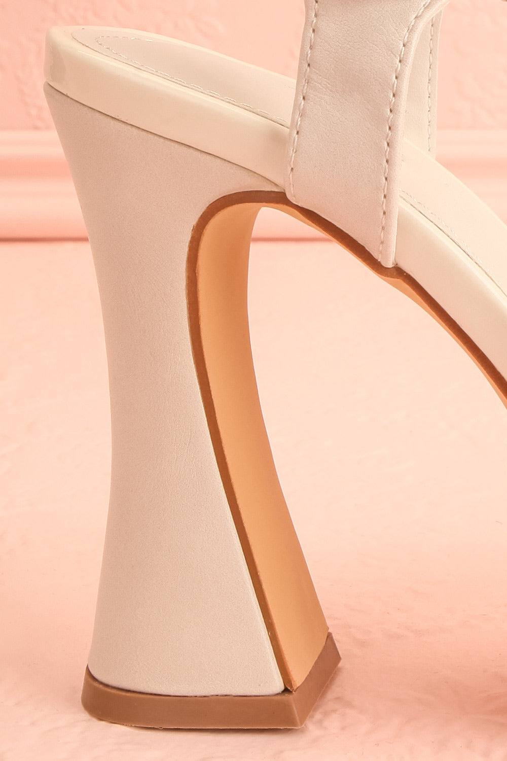 Quando Ivory Platform Heeled Sandals | La petite garçonne side back close-up