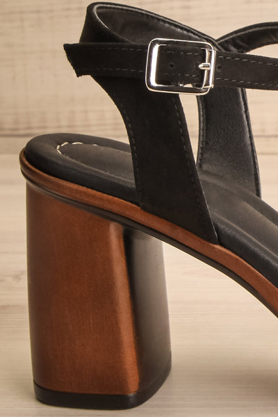 Quanto Black Cross-Band Heeled Sandals | La petite garçonne side back close-up