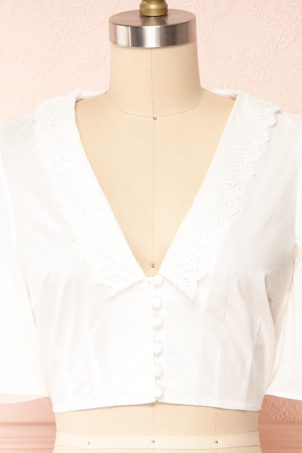 Quercus White Cotton Cropped Blouse | Boutique 1861 front close up