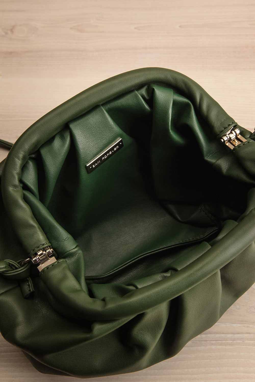 Ratibago Green Faux-Leather Pouch Handbag | La petite garçonne inside