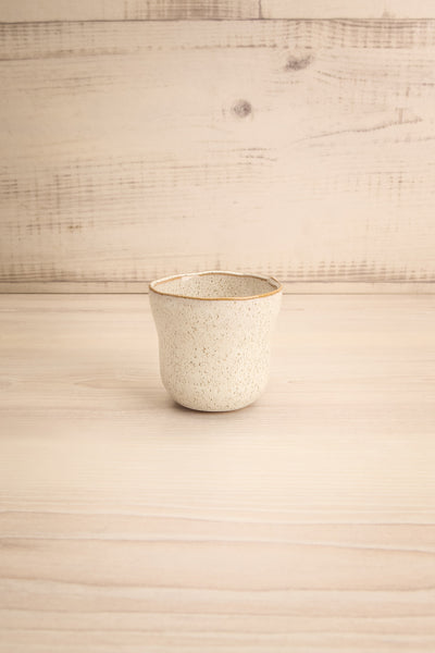 Realisme Speckled Ivory Ceramic Cup | La Petite Garçonne