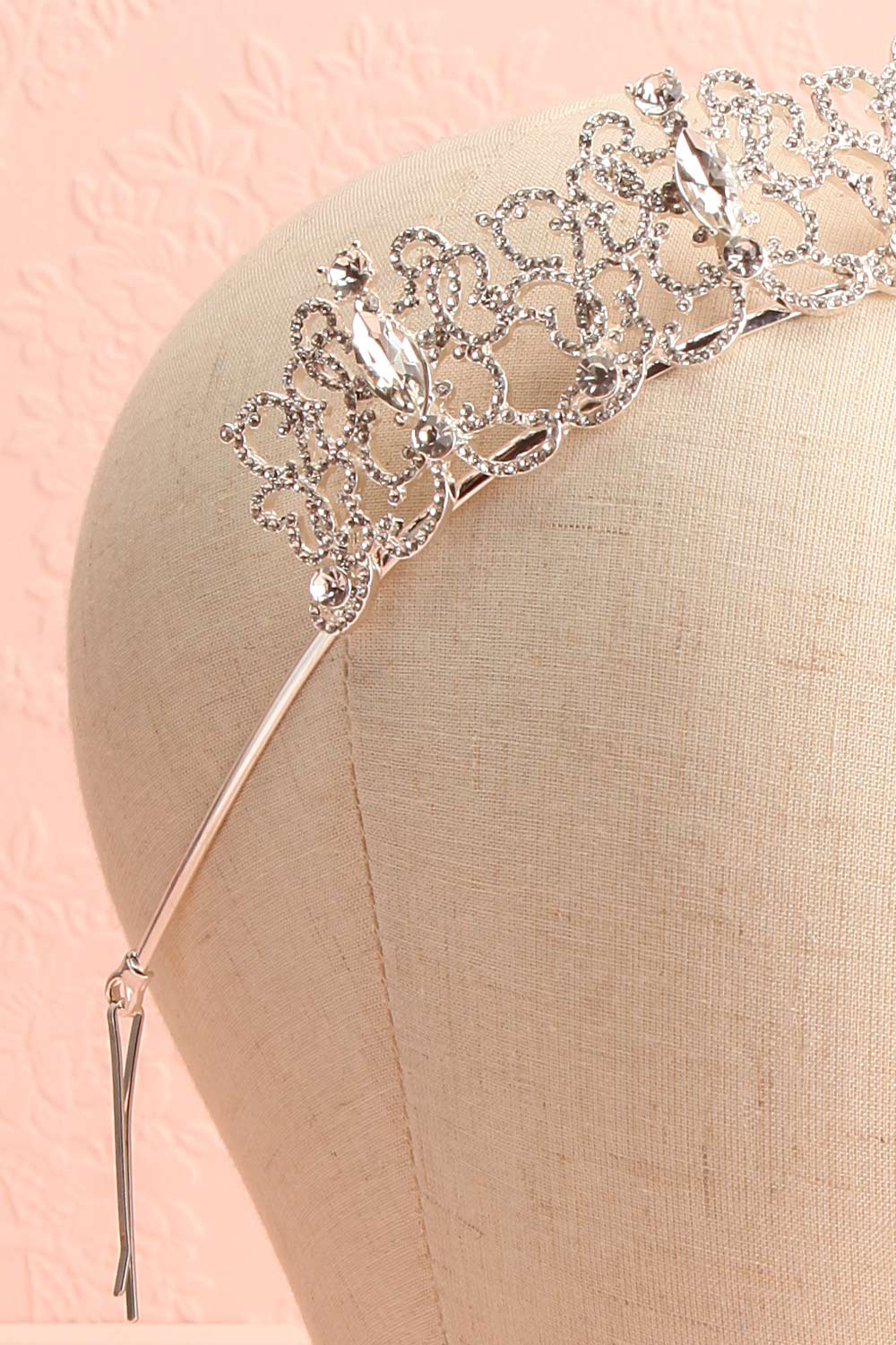 Reine du Nil SIlver Headpiece with Crystals | Boudoir 1861 on mannequin close-up