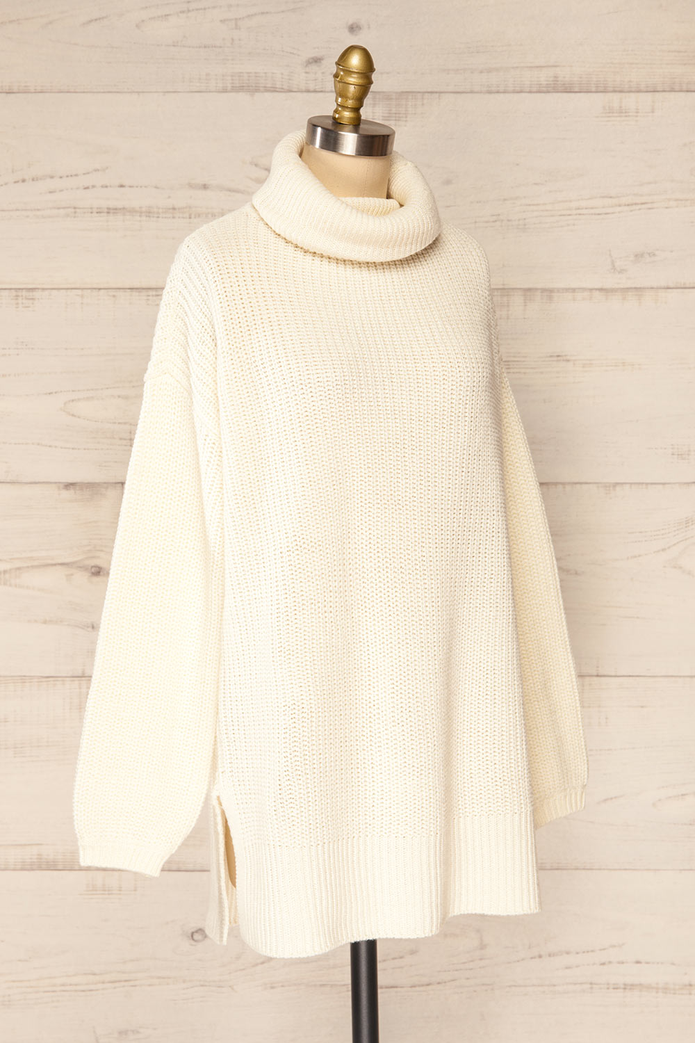 Rennes Cream Knit Turtleneck Sweater | La petite garçonne side view