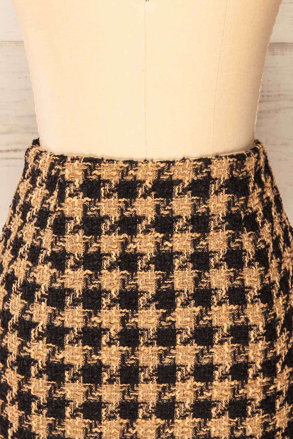 Rhuminer Short Houndstooth Tweed Skirt | La petite garçonne back close-up