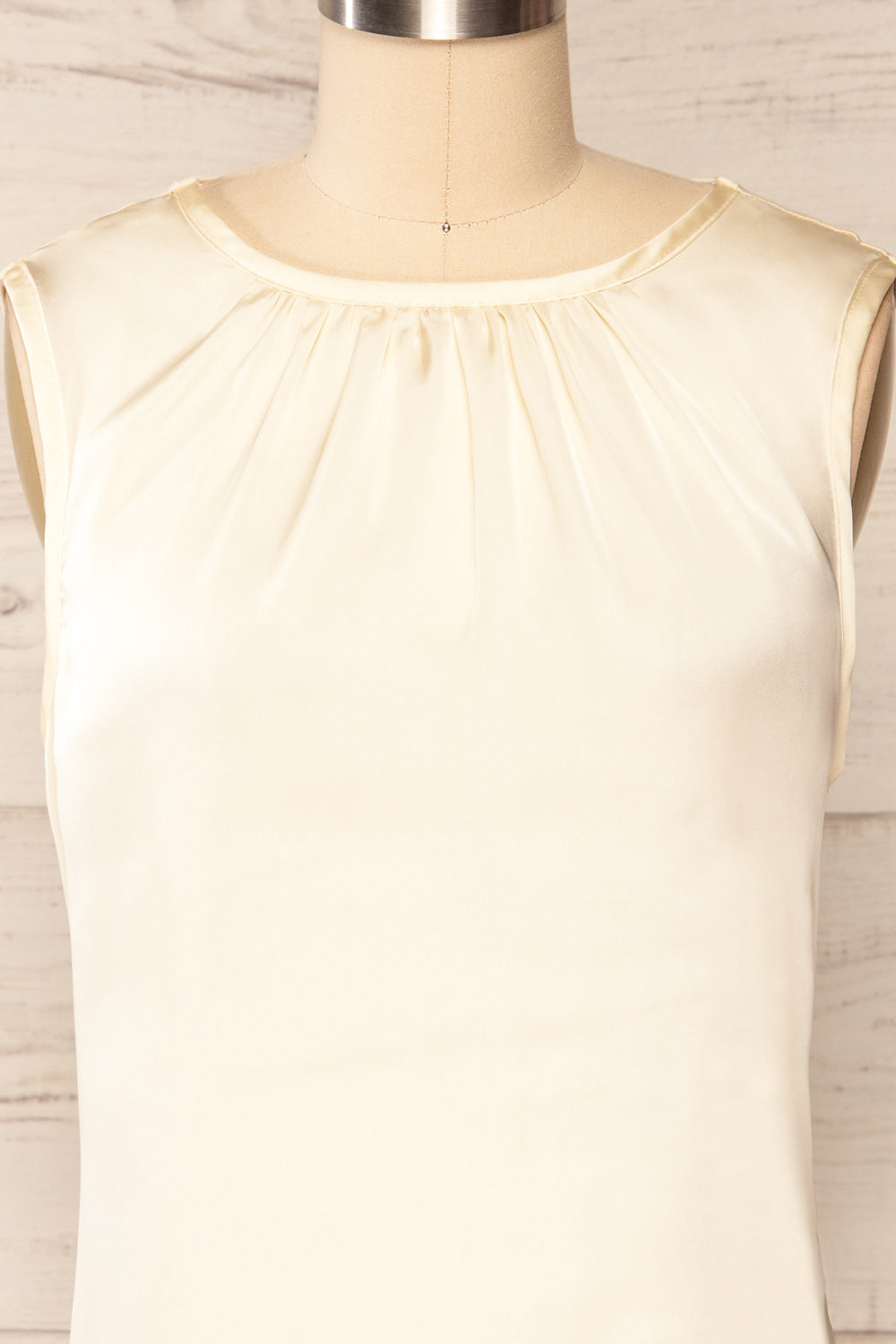 Riccia Cream Sleeveless Pleated Neck Blouse | La petite garçonne front close-up